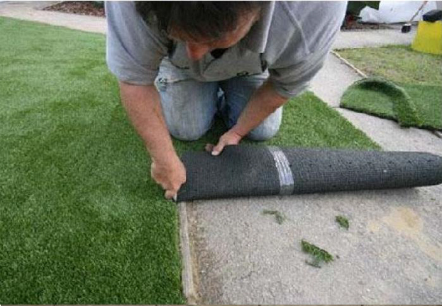 Pup-Grass Synthetic Grass